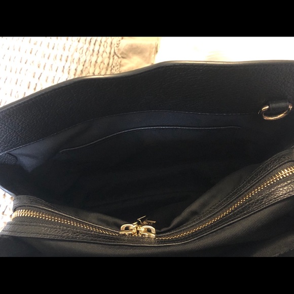 COACH Mercer Satchel 24 - Picture 8 of 11